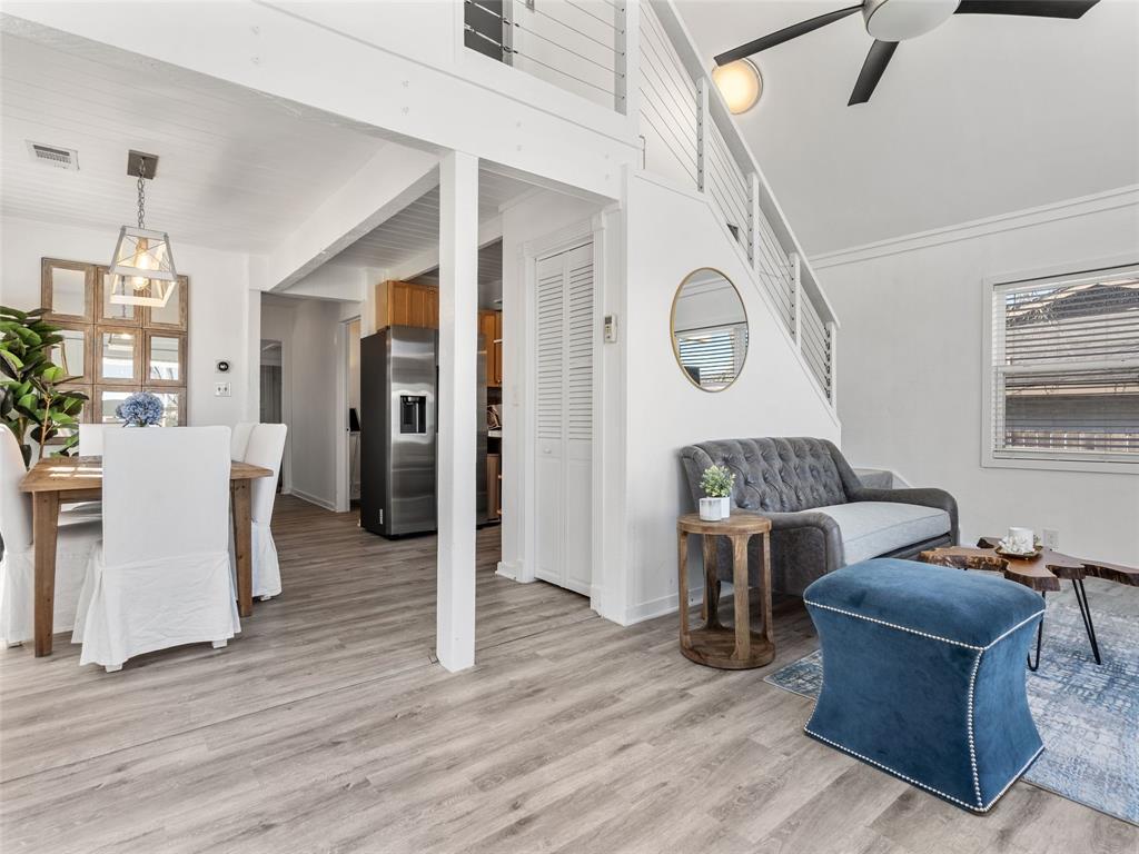 3117 Brass Buttons TRL