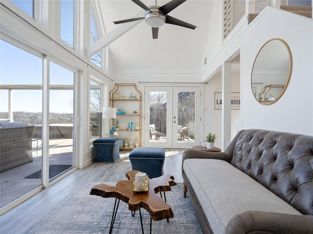 3117 Brass Buttons TRL