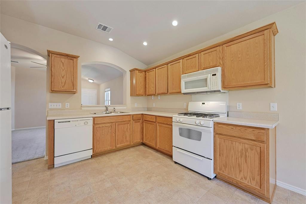 11505 Paul E Anderson DR