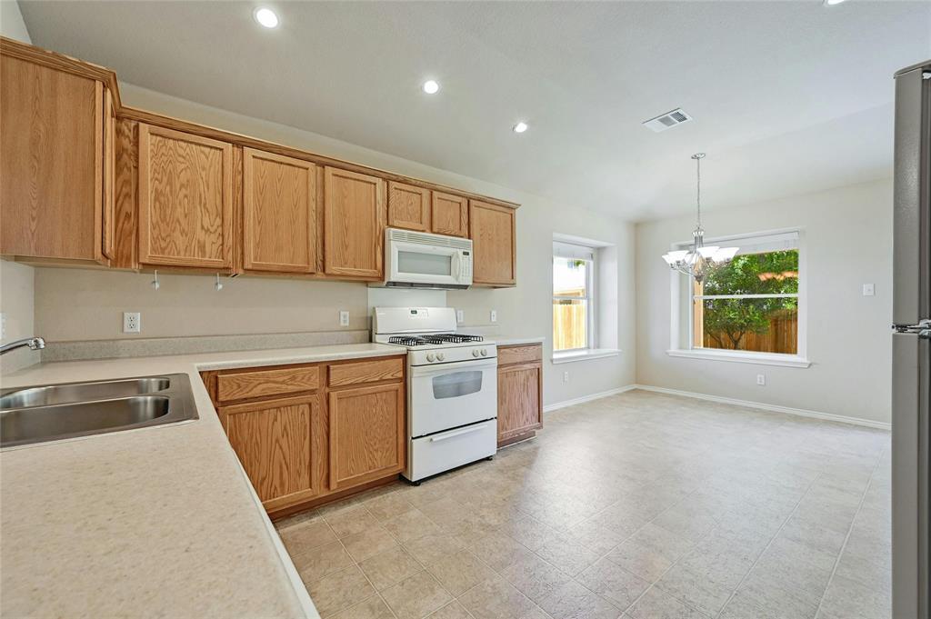 11505 Paul E Anderson DR