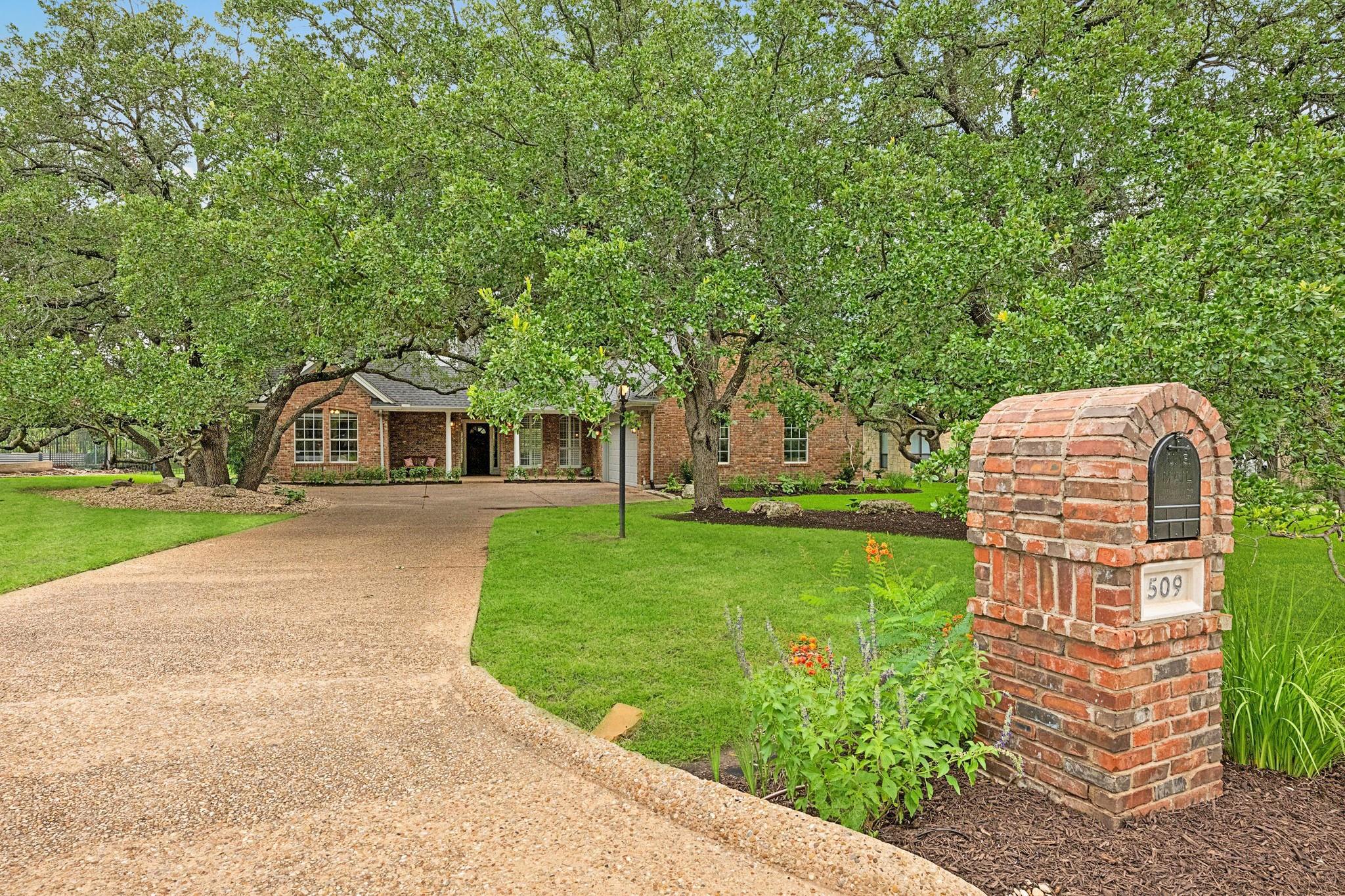 509 EXPLORER DR