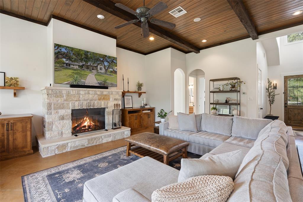 141 Drifting Sands DR