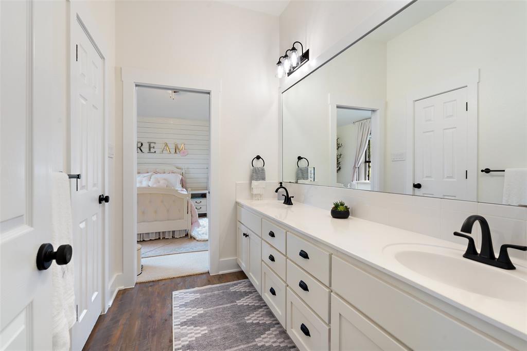 141 Drifting Sands DR