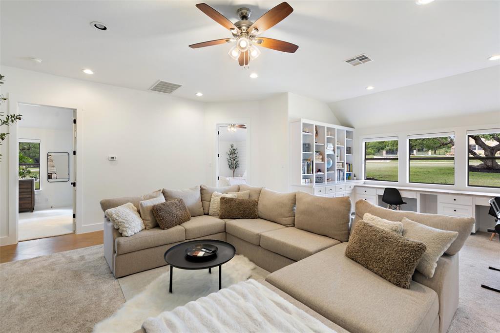 141 Drifting Sands DR