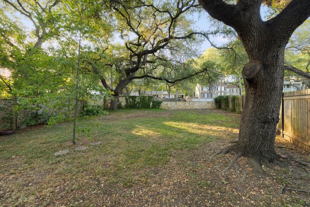 2005 Exposition BLVD