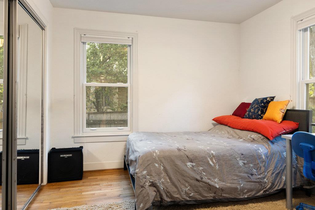 2005 Exposition BLVD