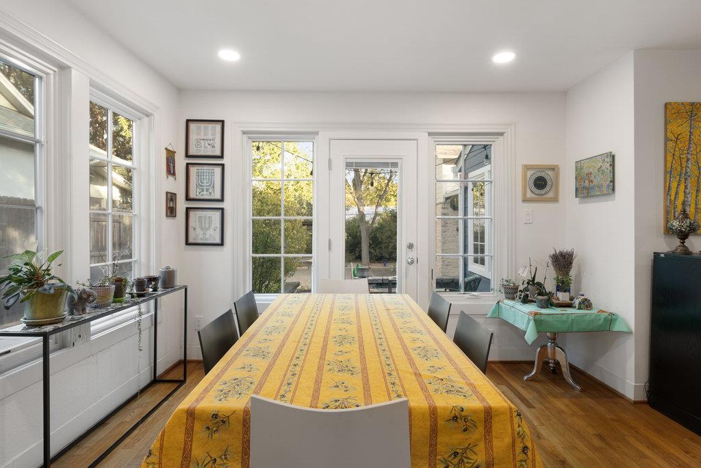 2005 Exposition BLVD