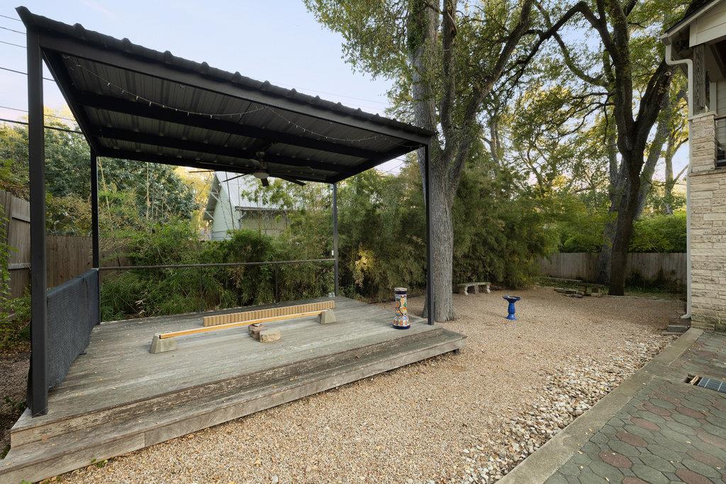 2005 Exposition BLVD