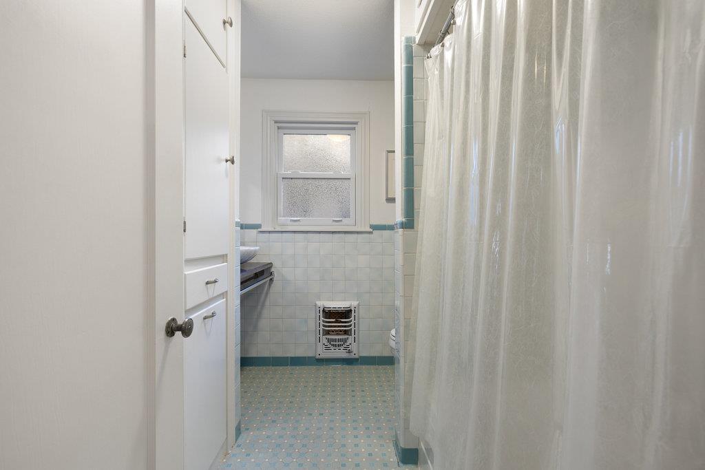 2005 Exposition BLVD