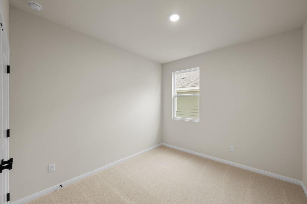 254 Crater Lake DR