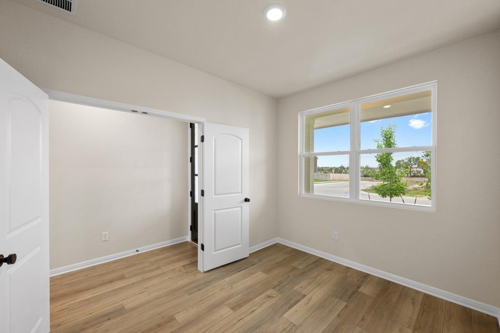 254 Crater Lake DR