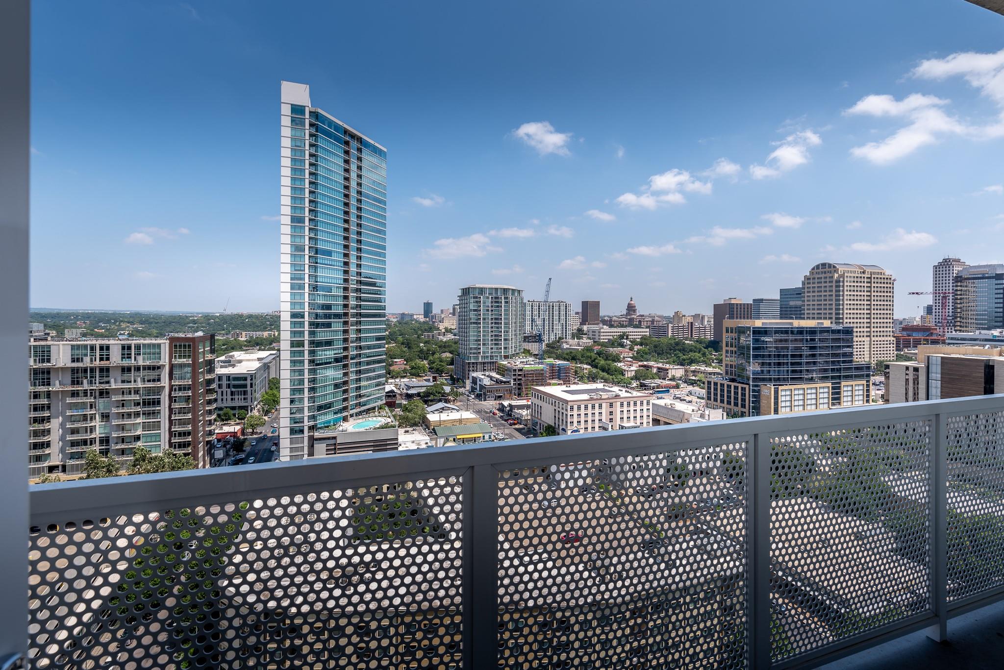 301 West Ave # 1802
