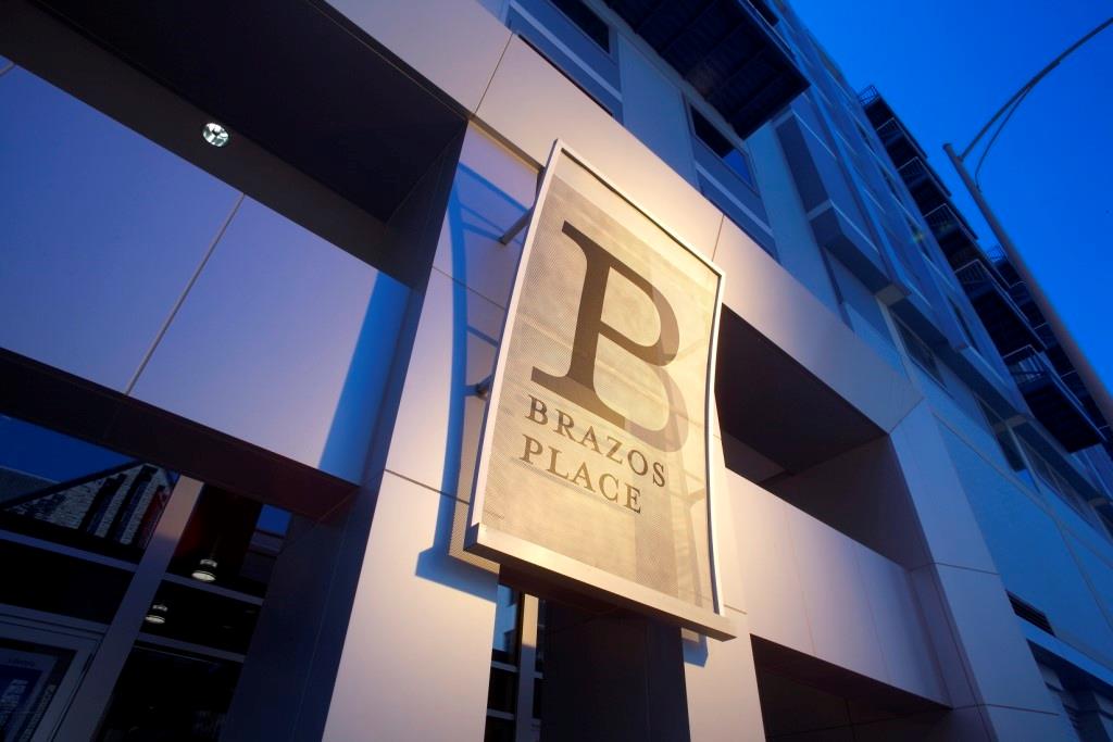 800 Brazos ST # 1102