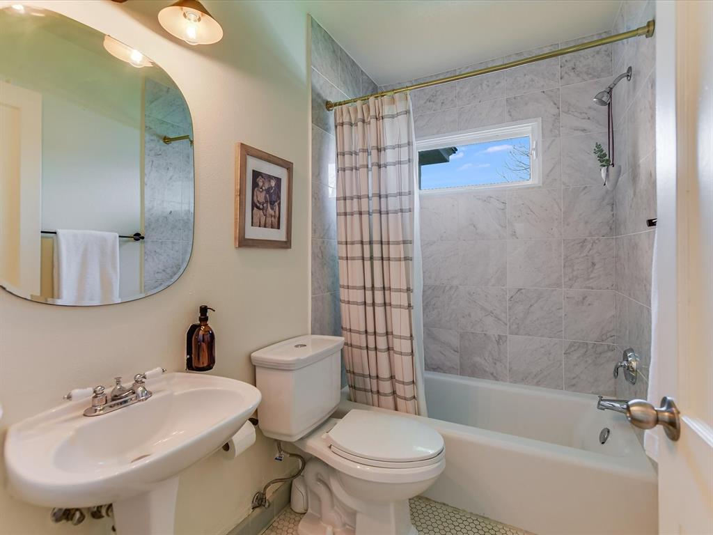5203 Martin Ave # 1