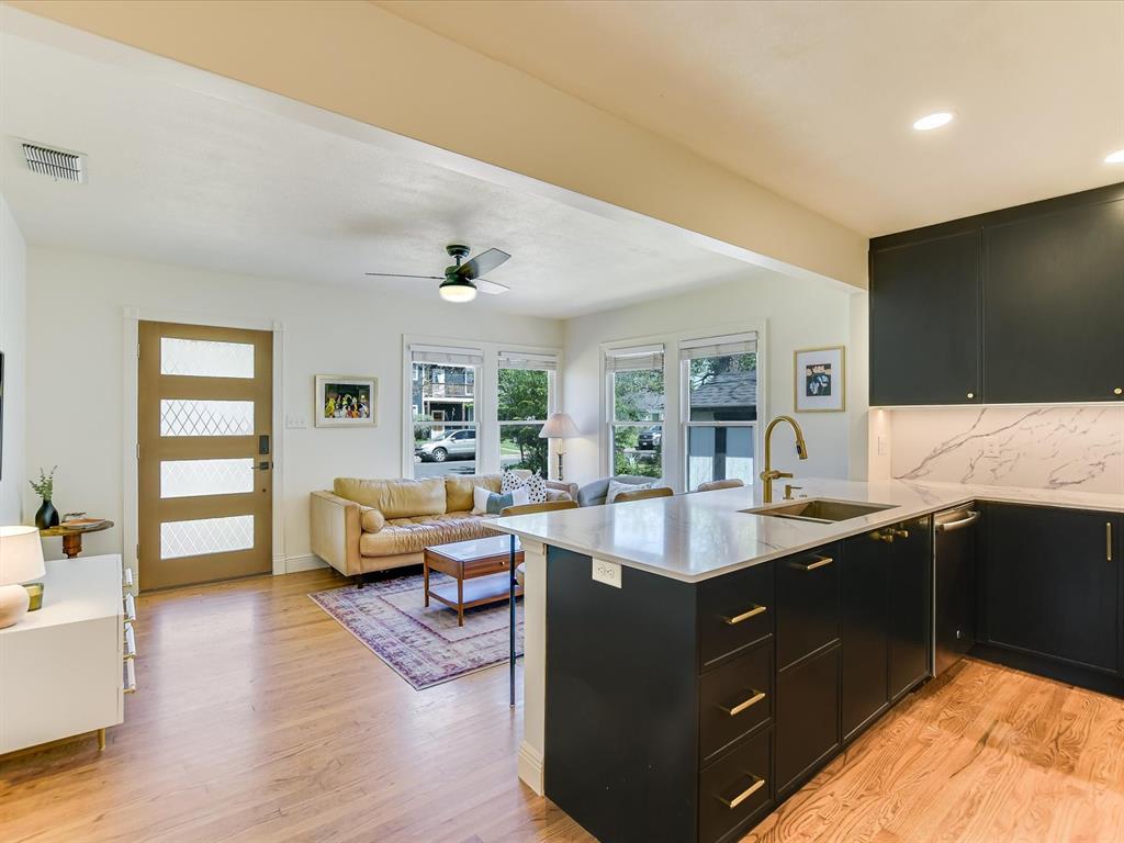 5203 Martin Ave # 1