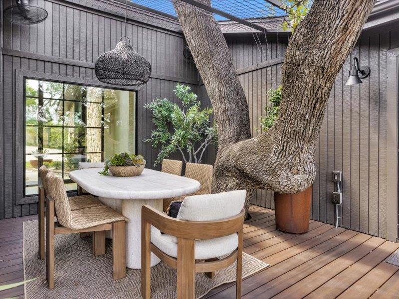 3004 Patio CIR