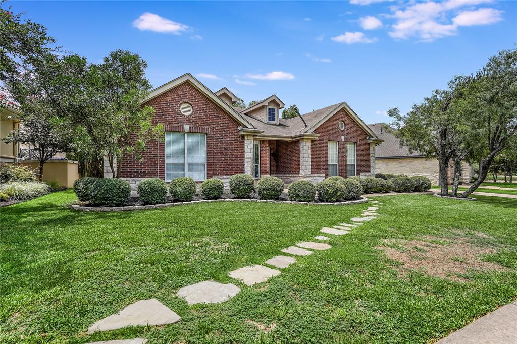 4807 Interlachen LN