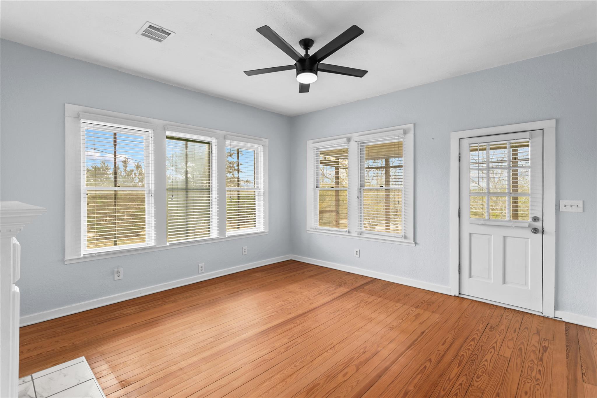 500 and 450 Springlake DR