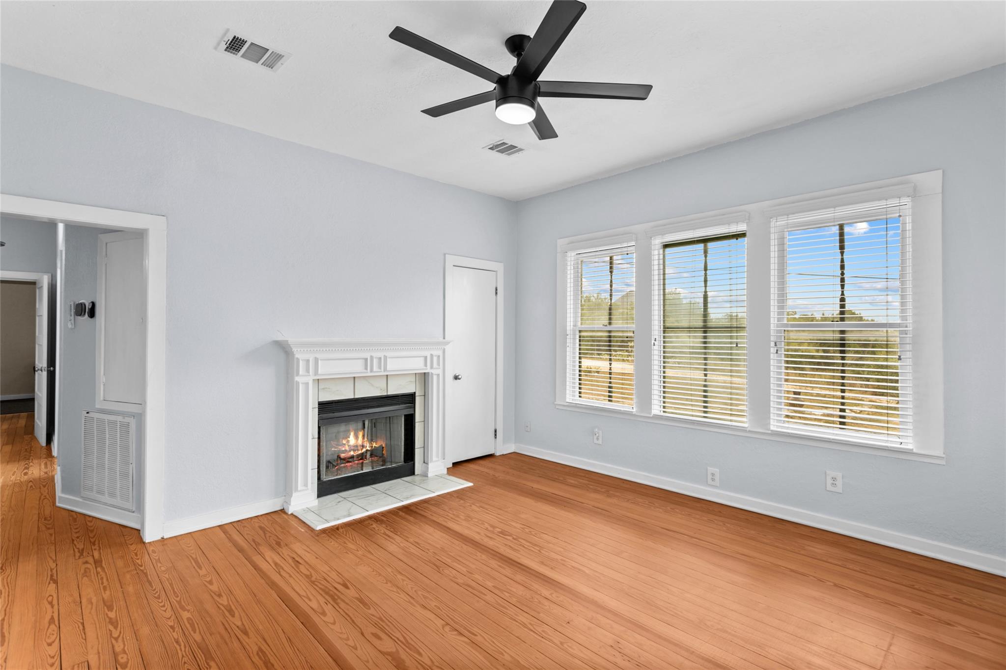 500 and 450 Springlake DR