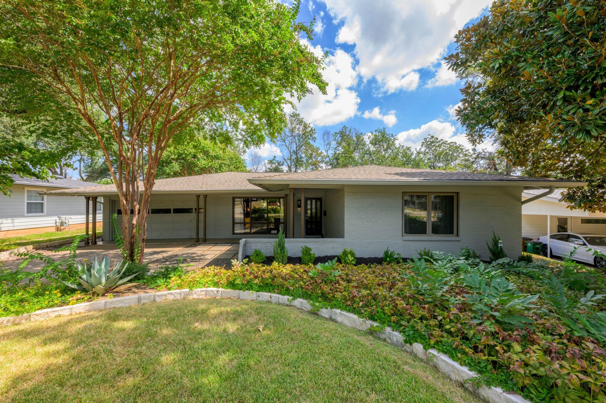 5721 Marilyn DR
