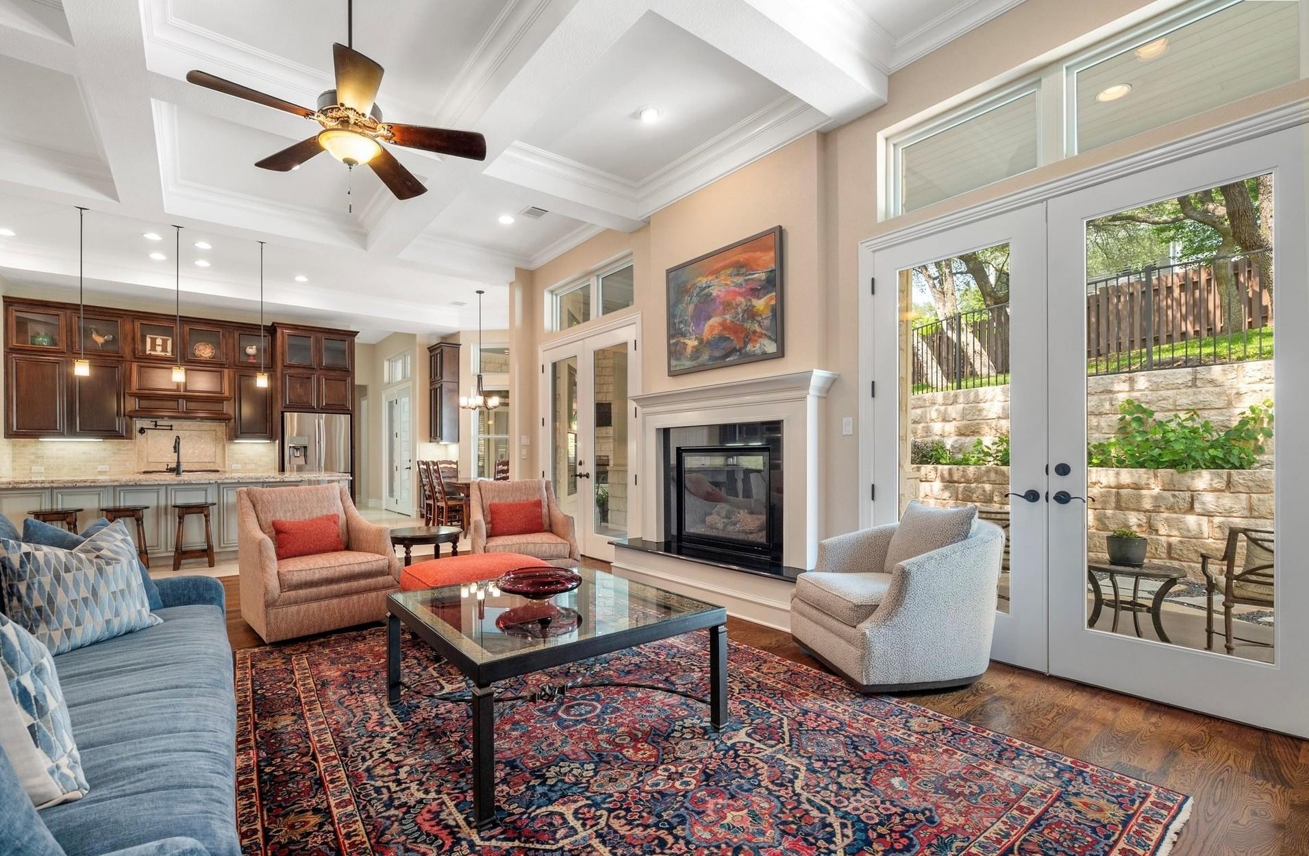 604 FLAMINGO CV