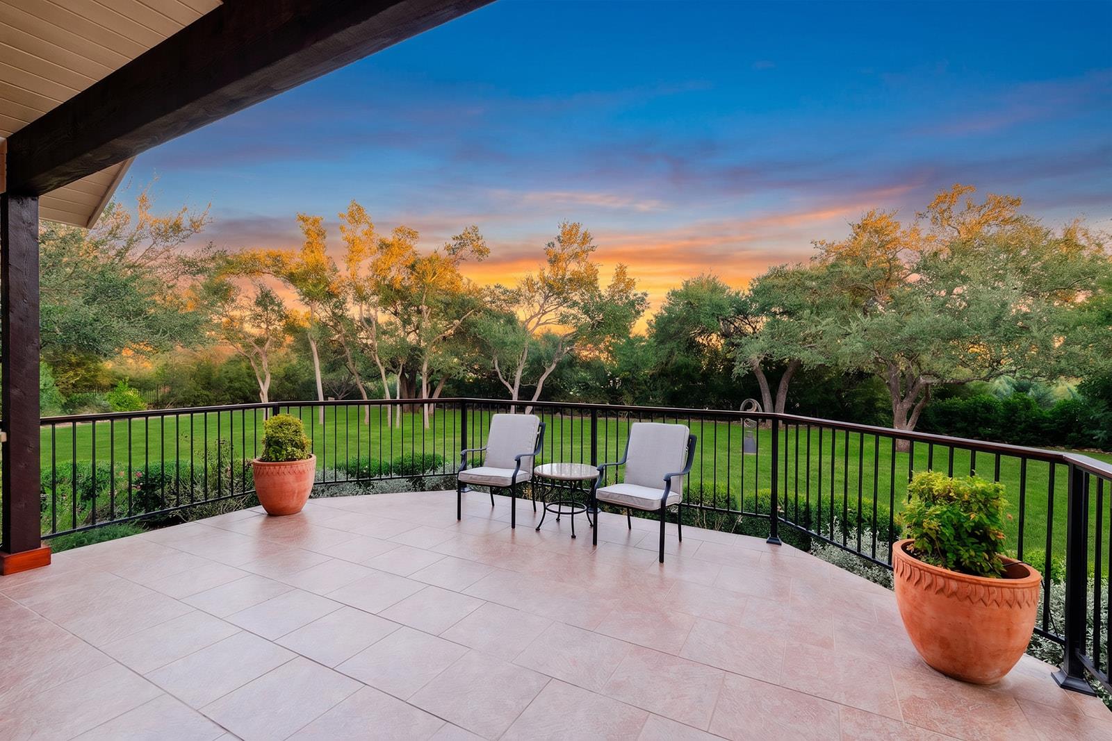 8807 Smoketree CV