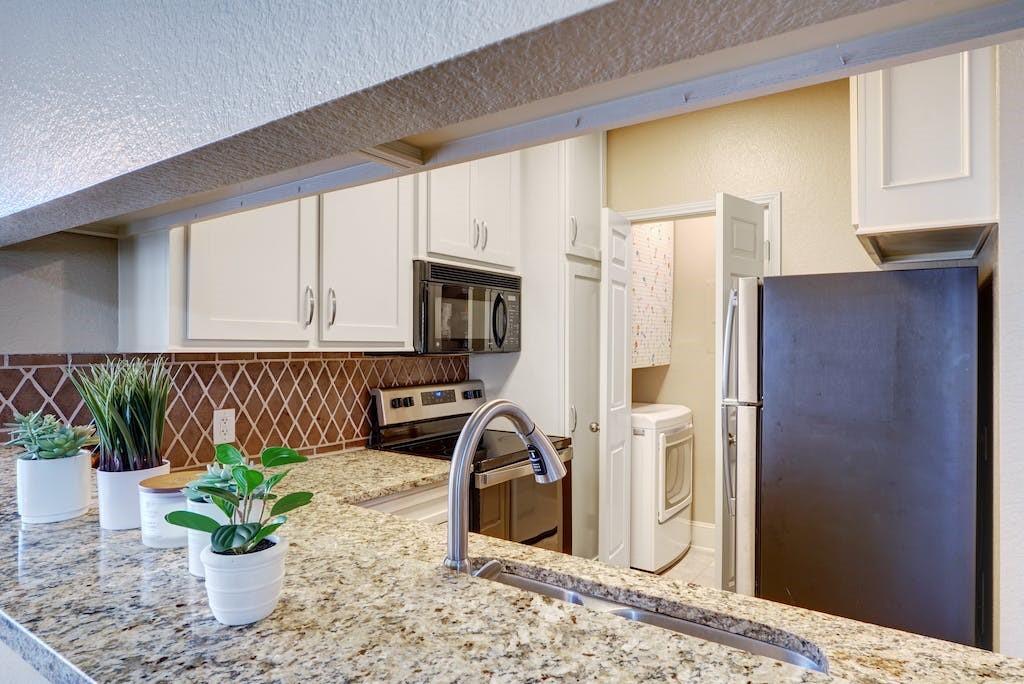 3001 Cedar ST # 204 Unit: A-204
