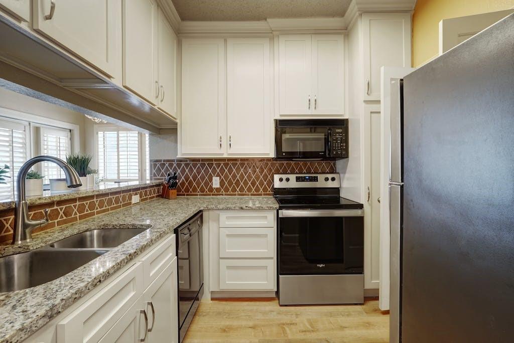 3001 Cedar ST # 204 Unit: A-204
