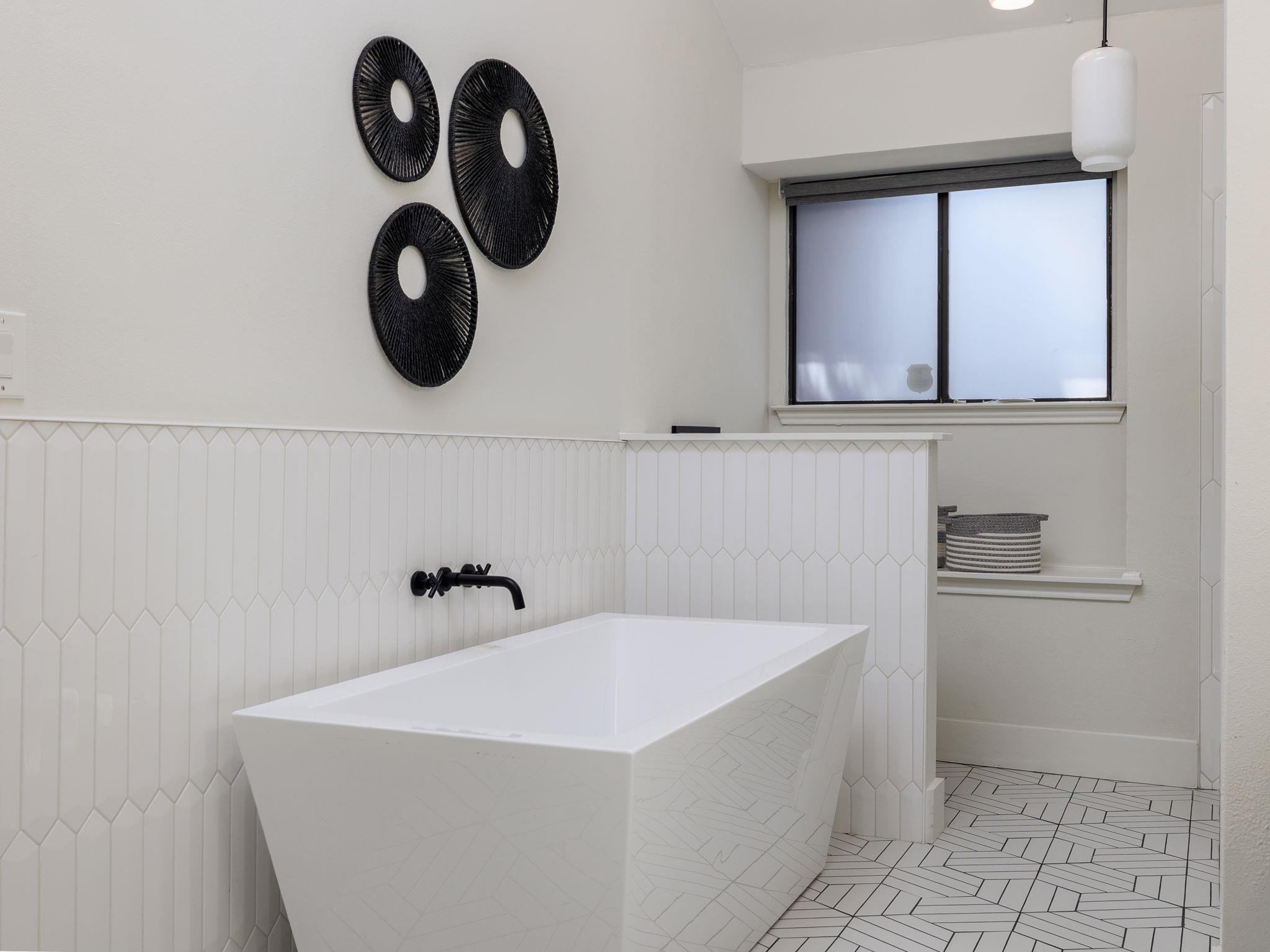 7803 Seminary Ridge DR