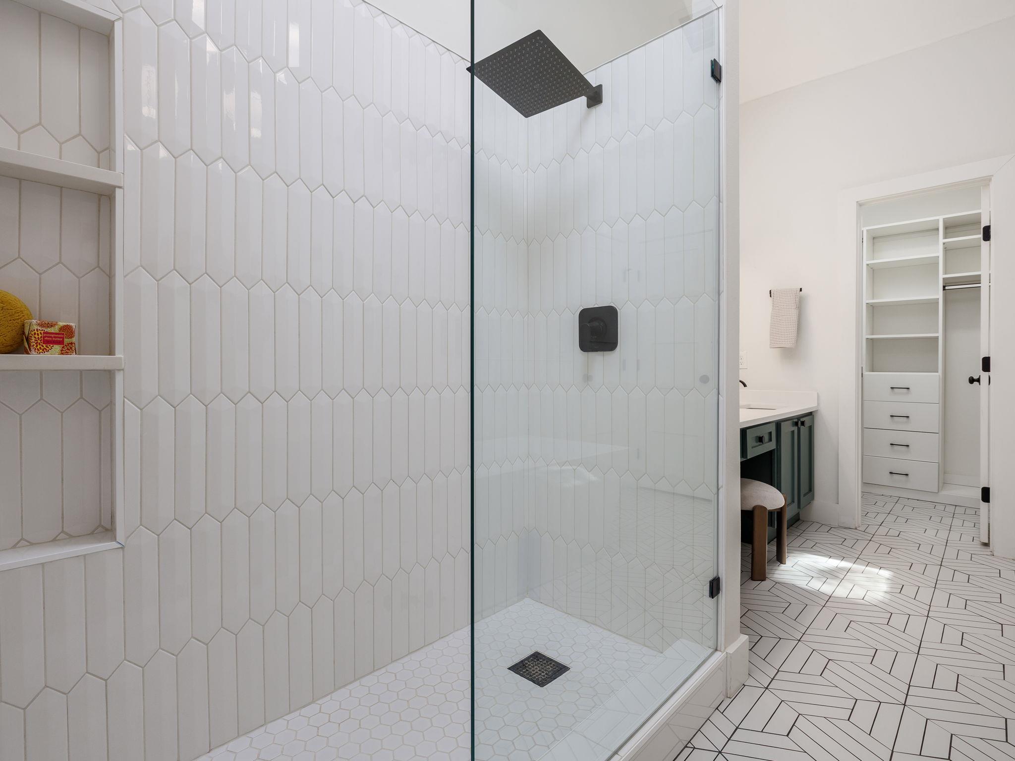 7803 Seminary Ridge DR