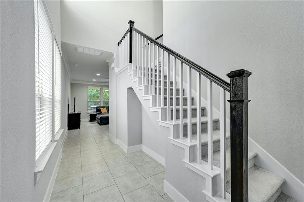 1051 Kenney Fort XING # 52