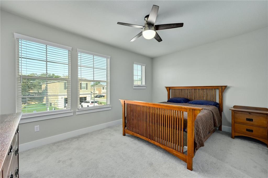 1051 Kenney Fort XING # 52