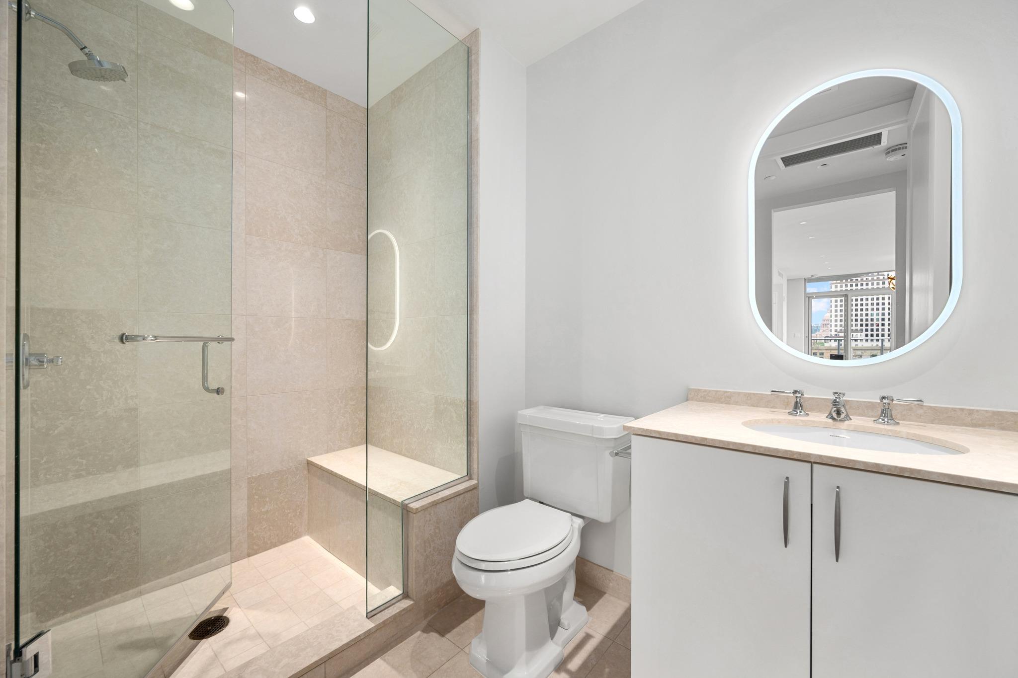 200 Congress Ave # 15E