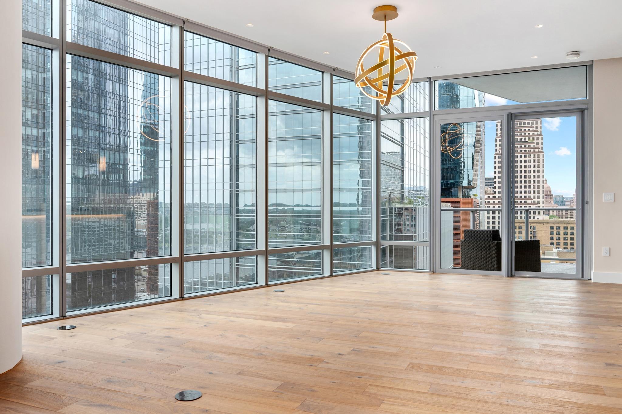 200 Congress Ave # 15E