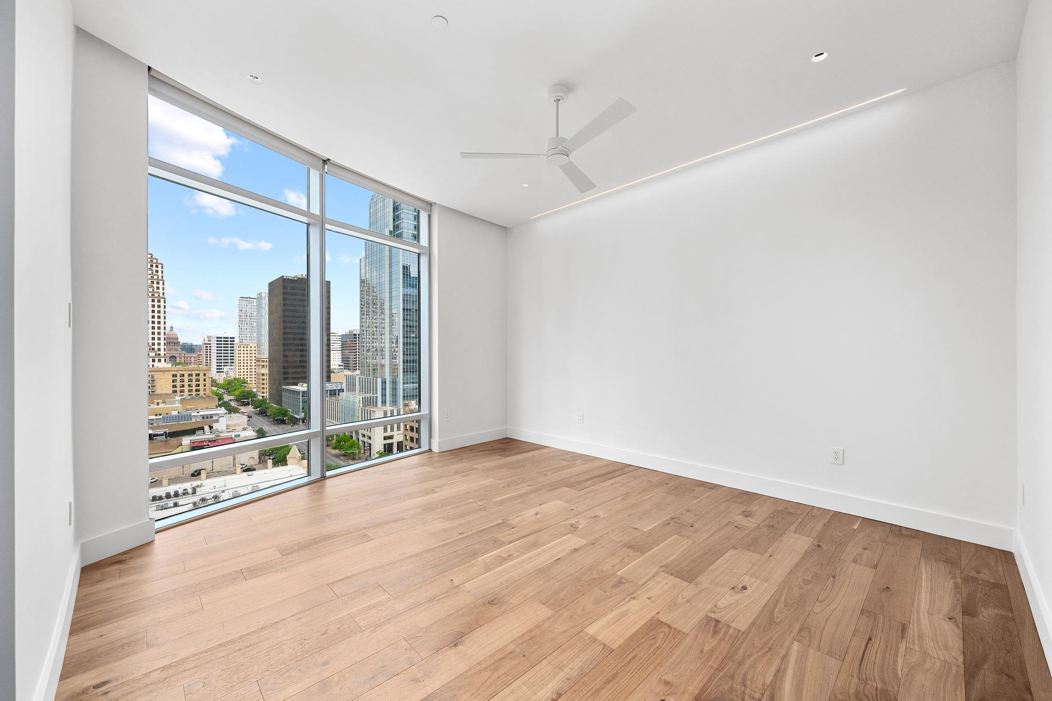 200 Congress Ave # 15E