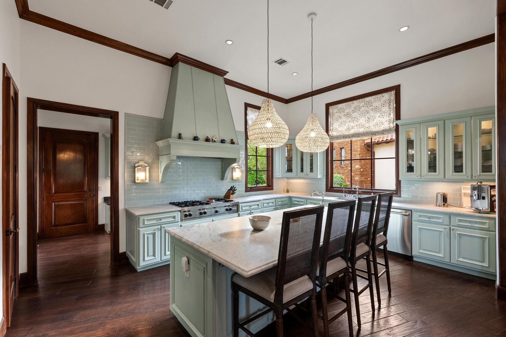 12724 Little Blue Stem CV