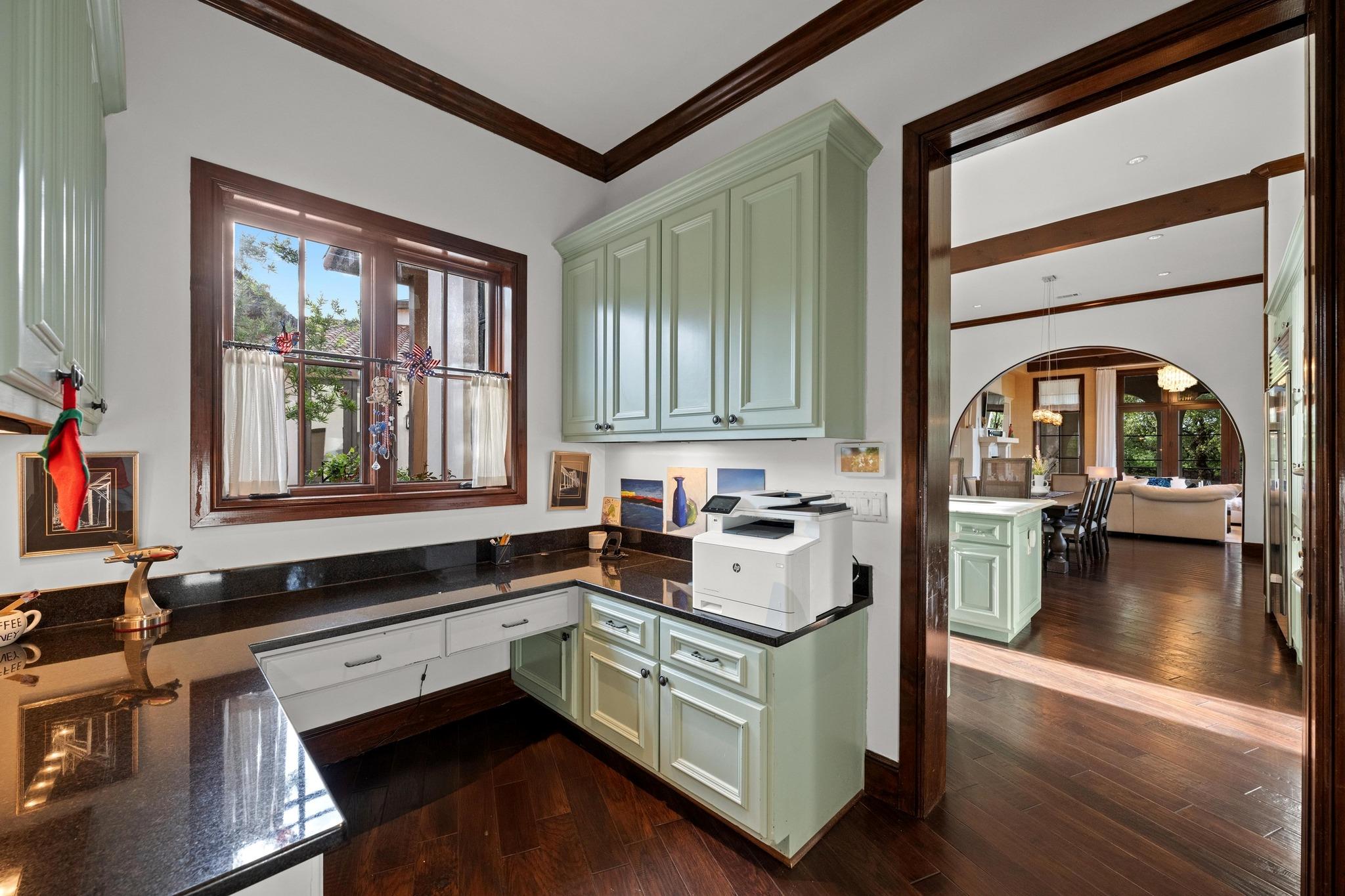 12724 Little Blue Stem CV