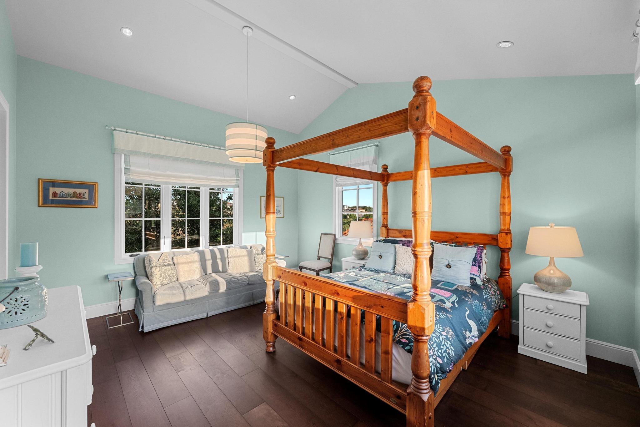 12724 Little Blue Stem CV