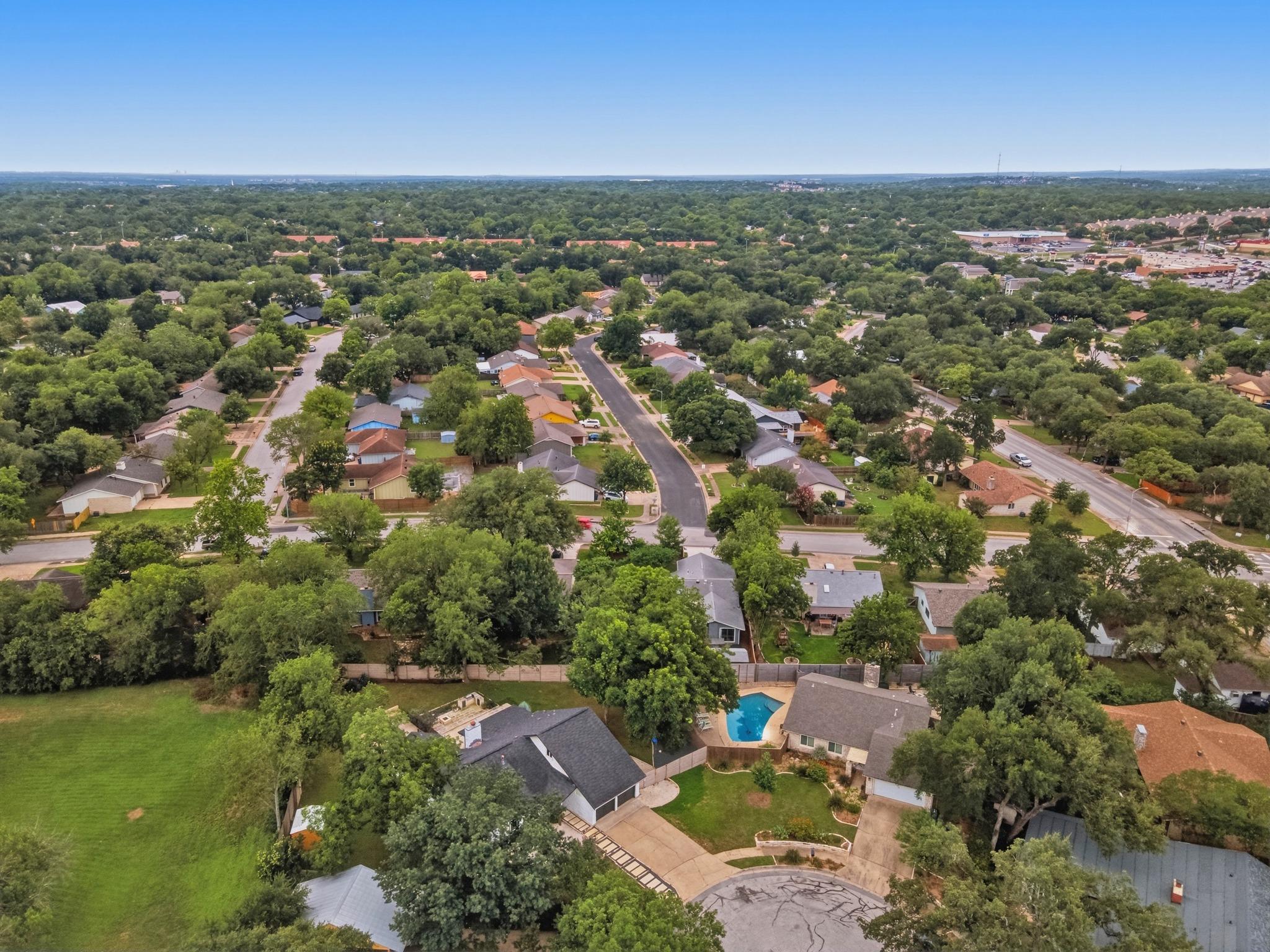 6304 Berkeley CV