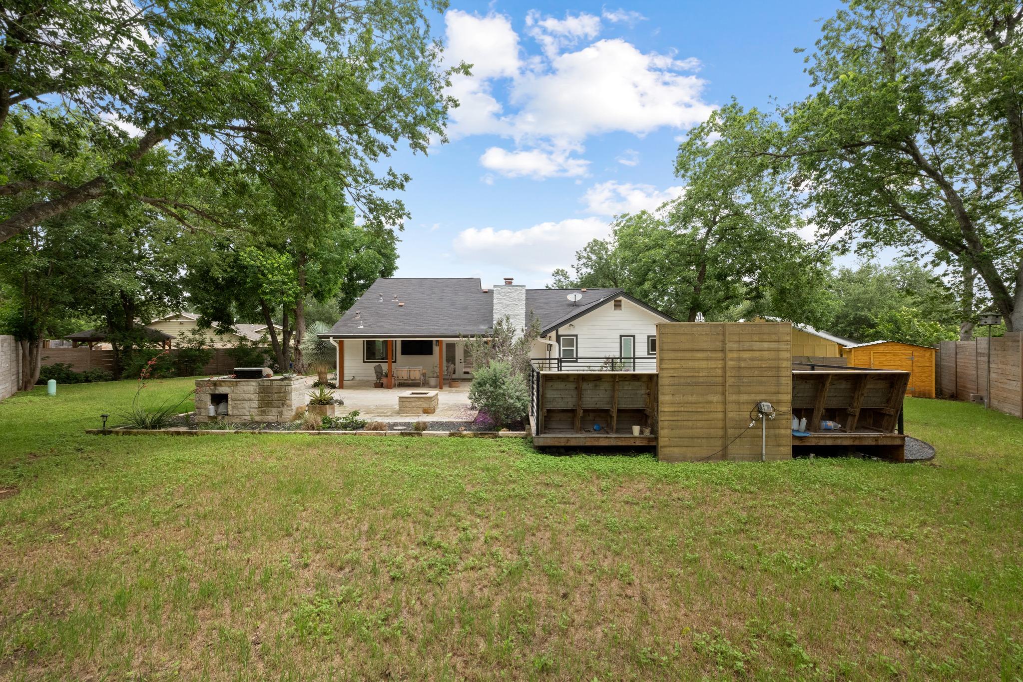 6304 Berkeley CV