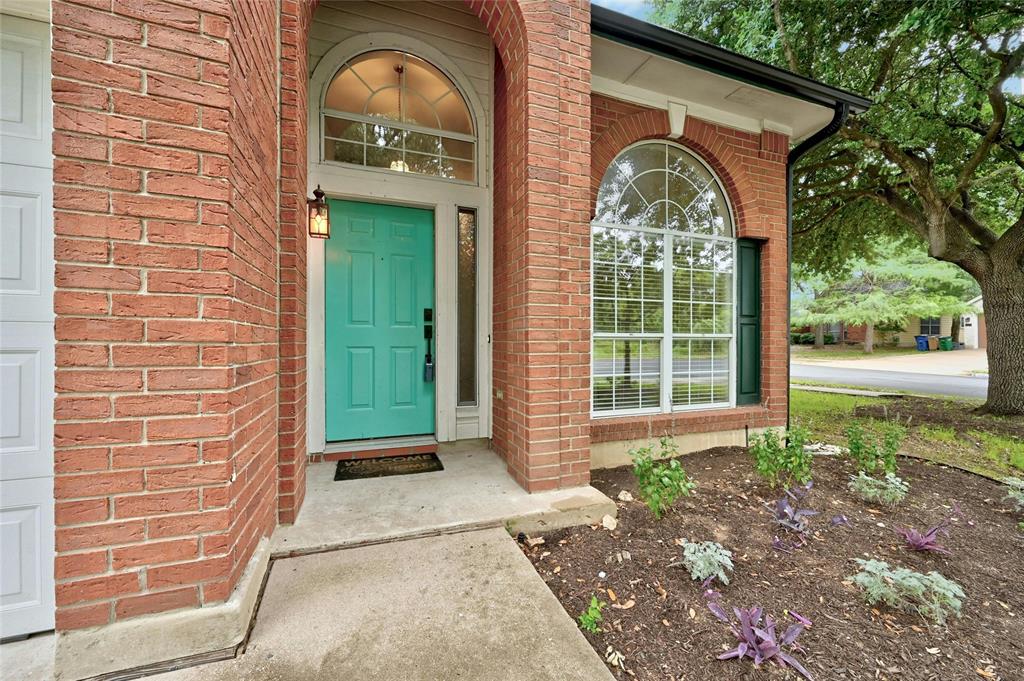 8314 Palace PKWY