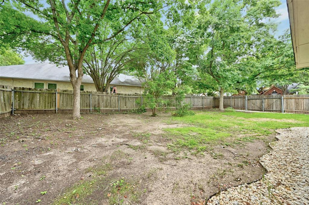 8314 Palace PKWY