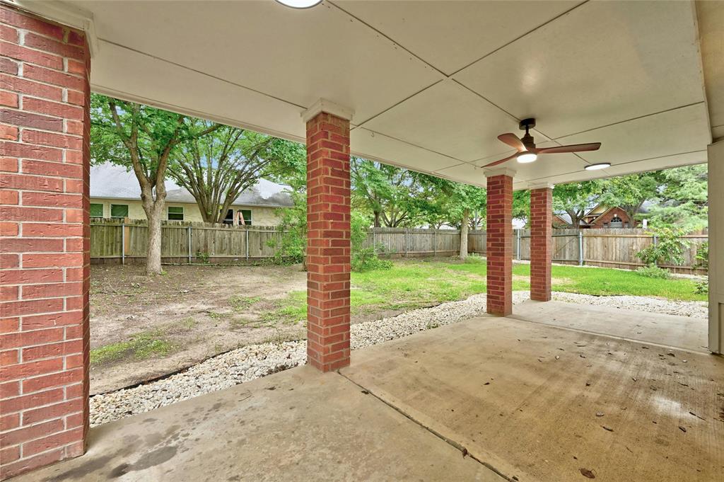 8314 Palace PKWY