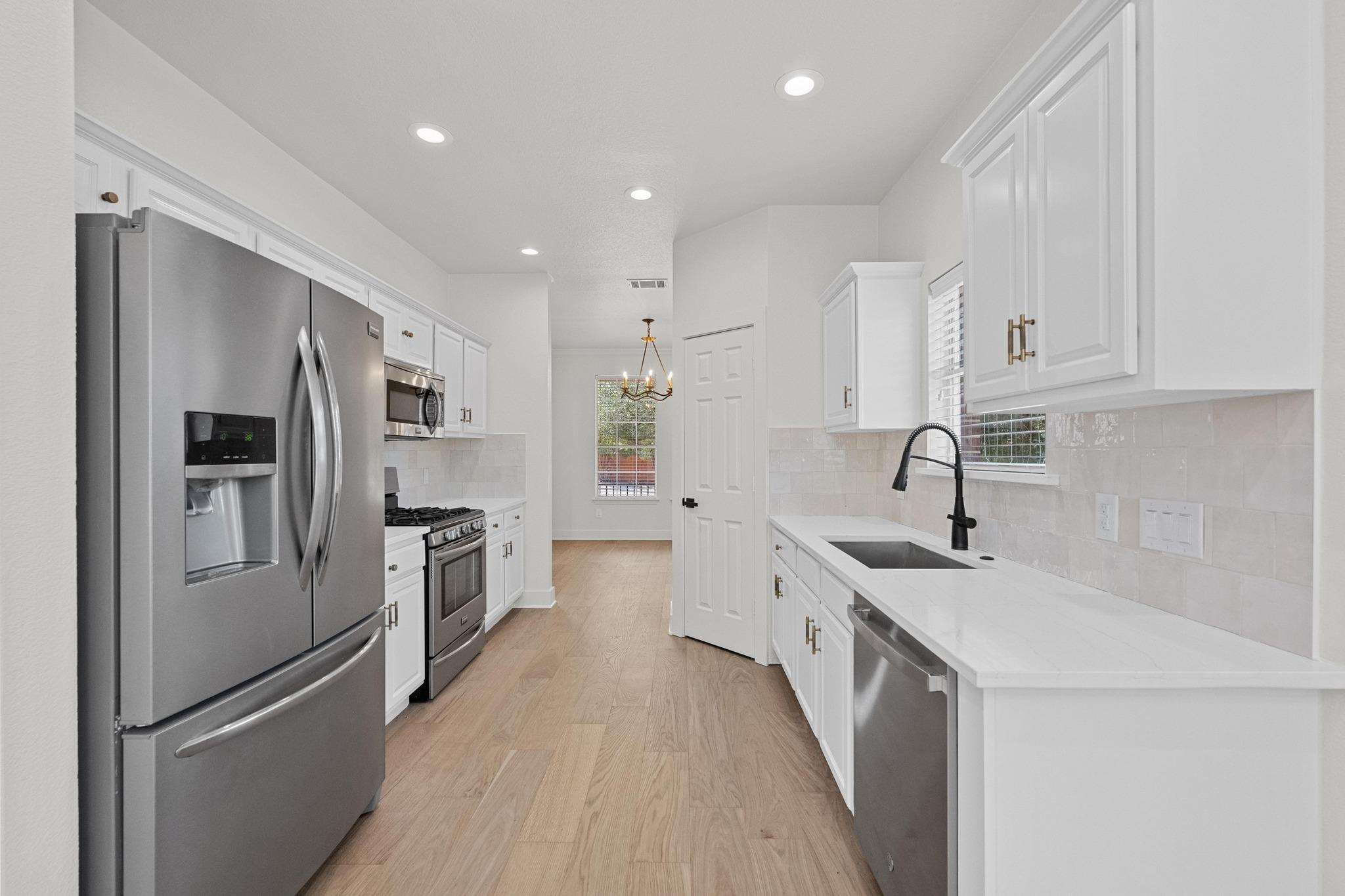 117 Waterloo DR
