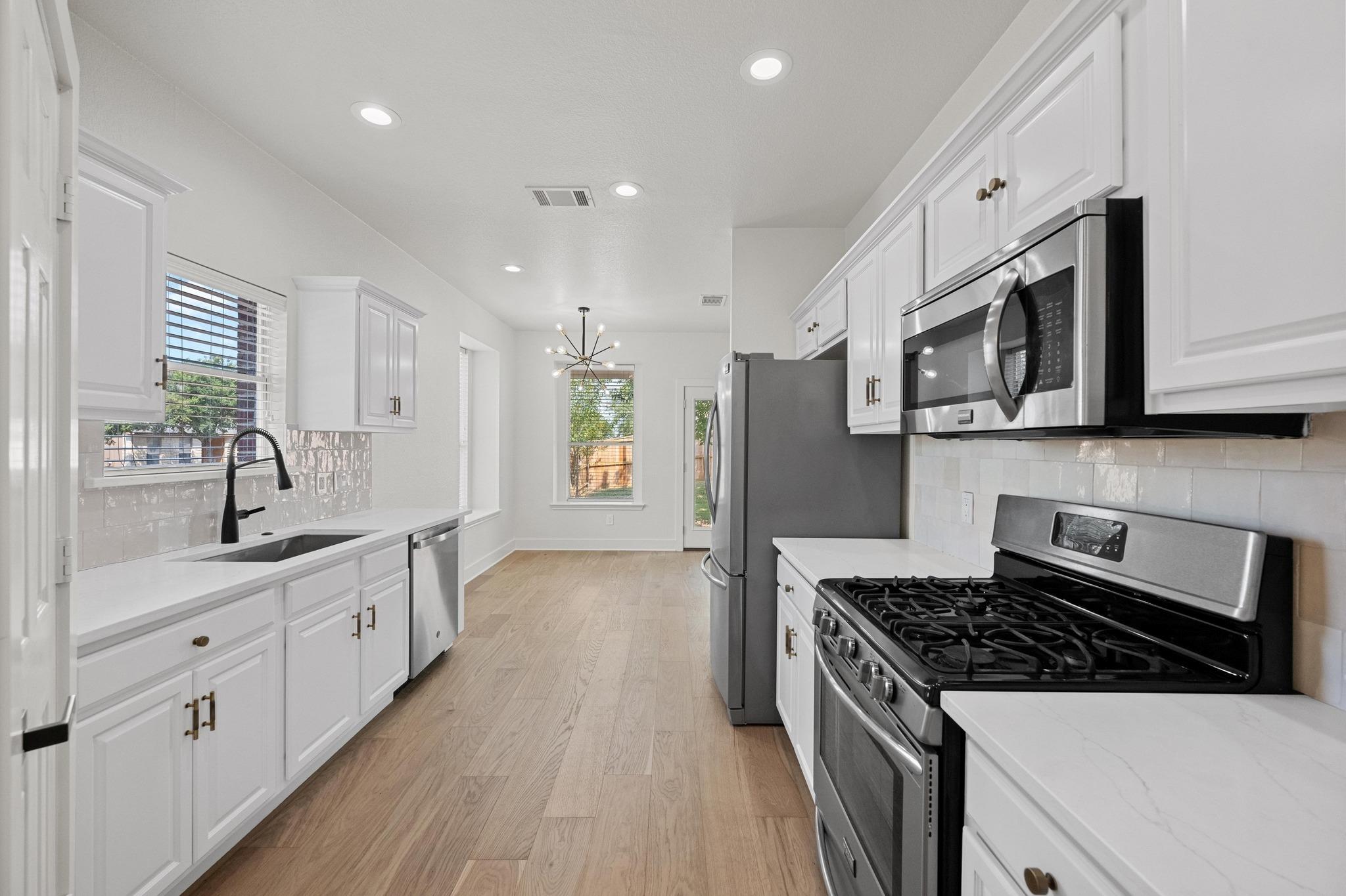 117 Waterloo DR