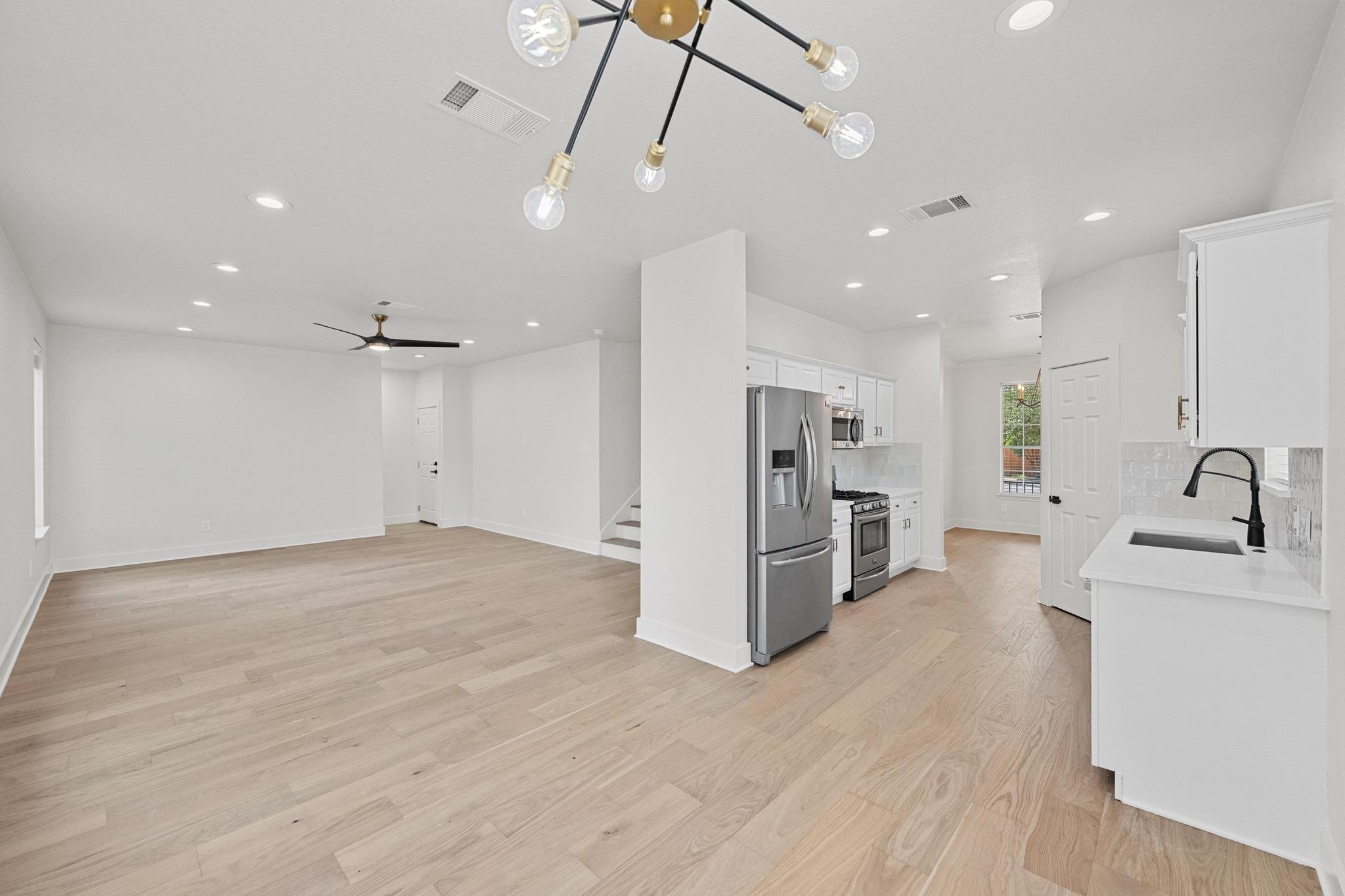 117 Waterloo DR