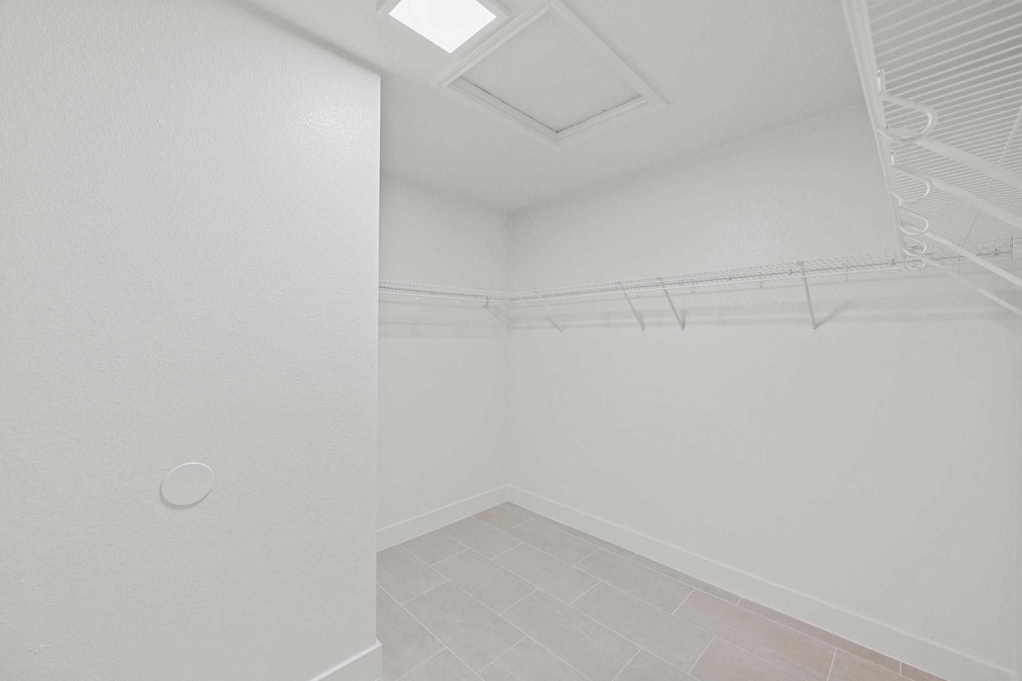 117 Waterloo DR