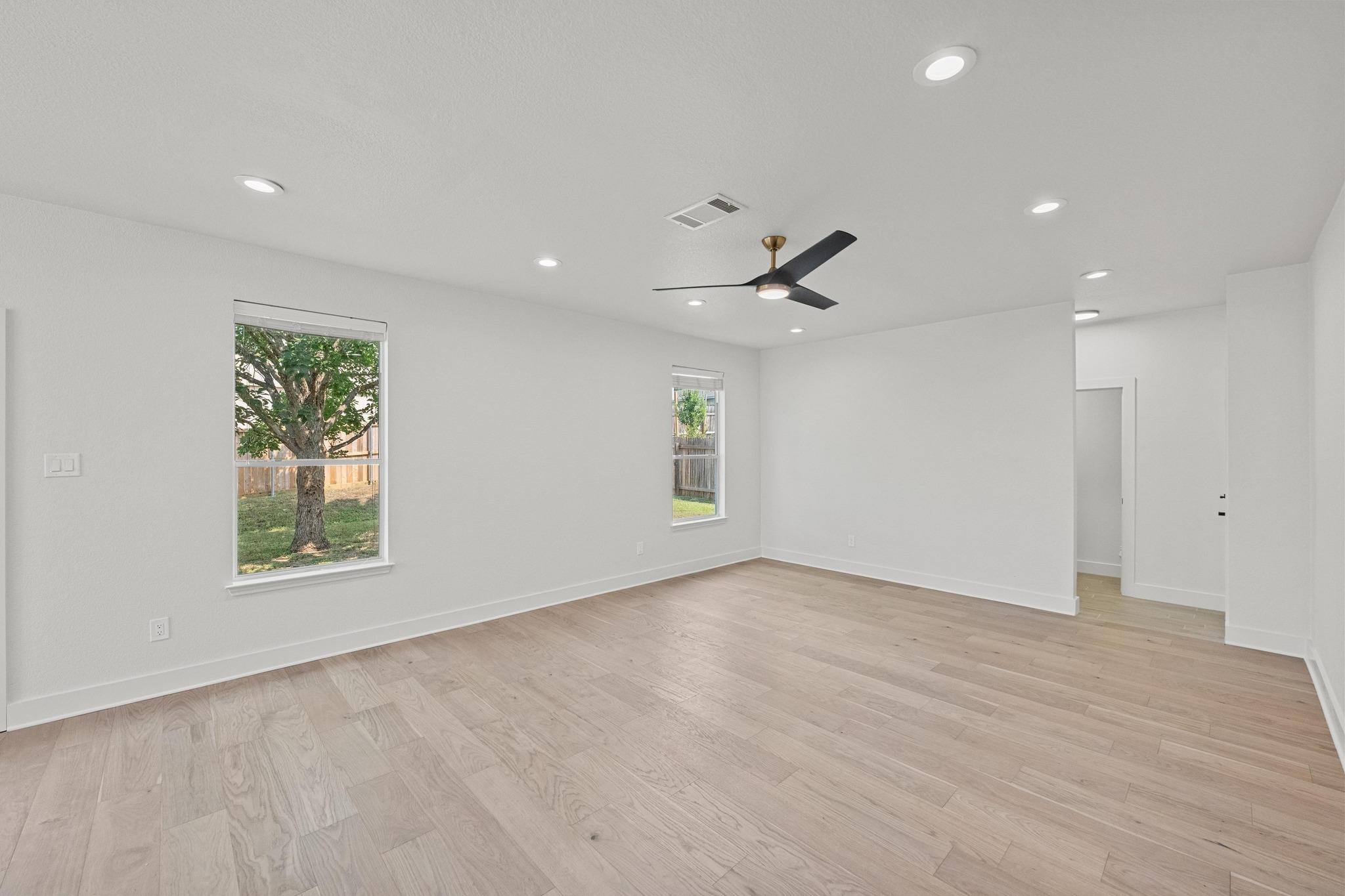 117 Waterloo DR