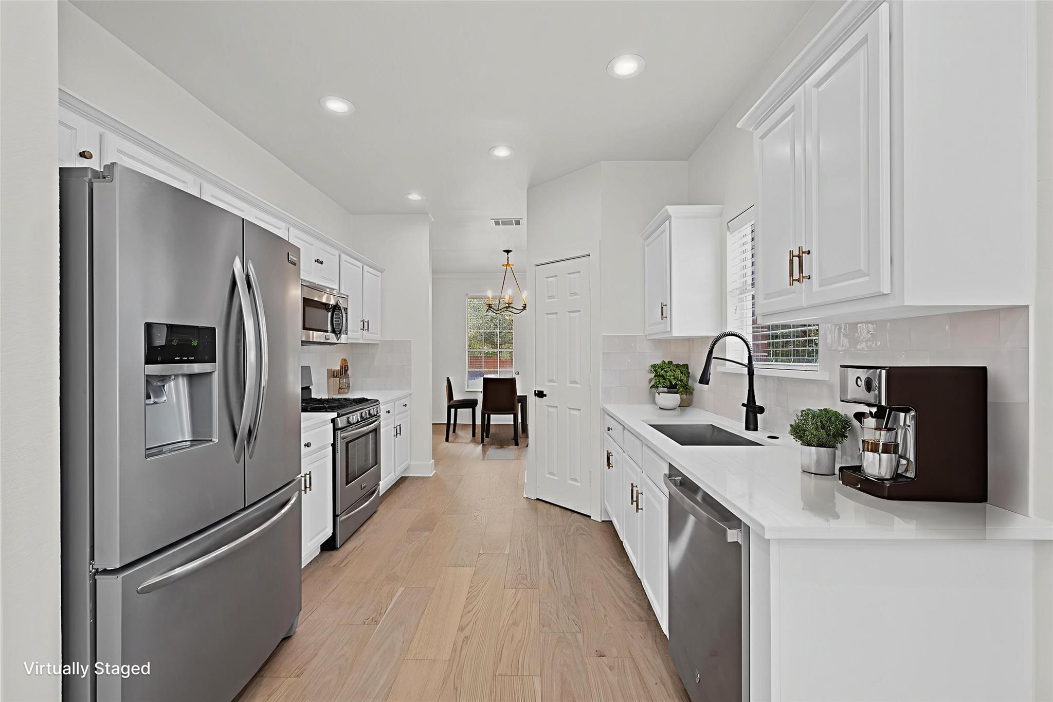 117 Waterloo DR