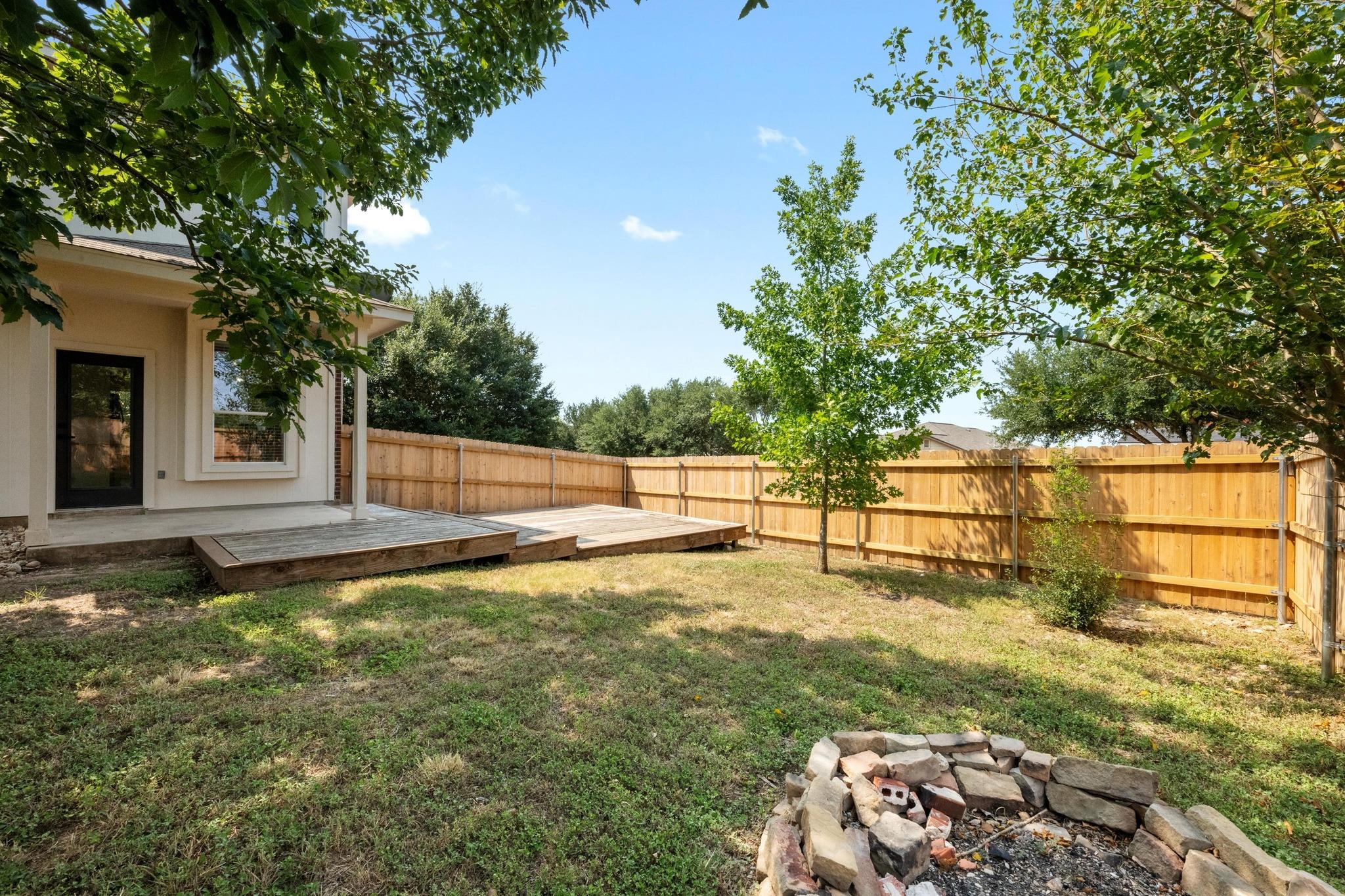 117 Waterloo DR